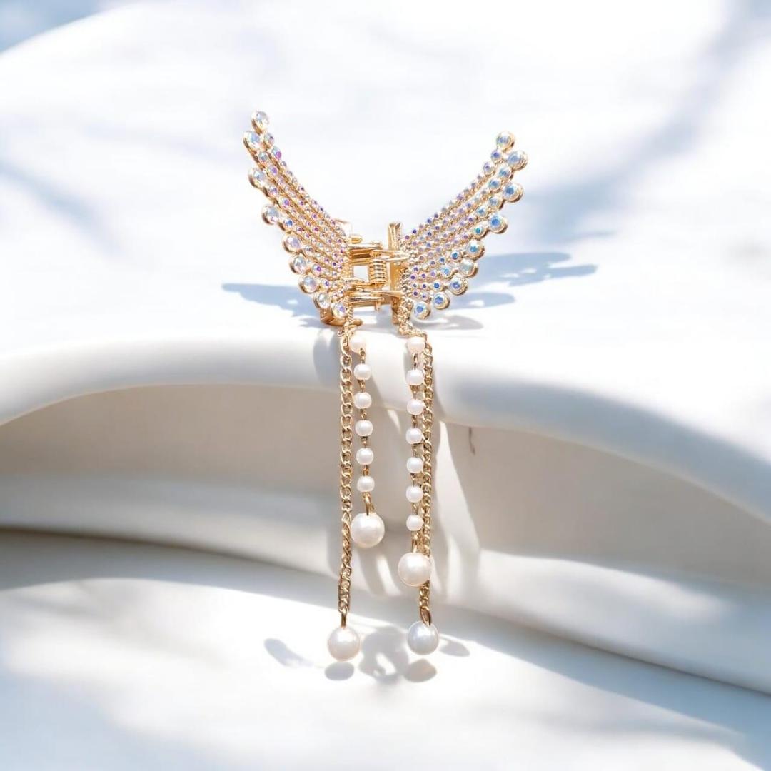 Elegant Gold Plated Butterfly Design Hair Claw with Crystal and Pearl - 1 Pc