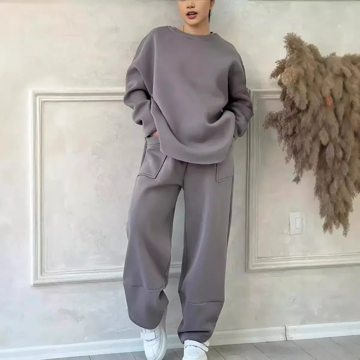 Women Full Sleeve Sweatshirts Round Neck Straight Long Pants Suits