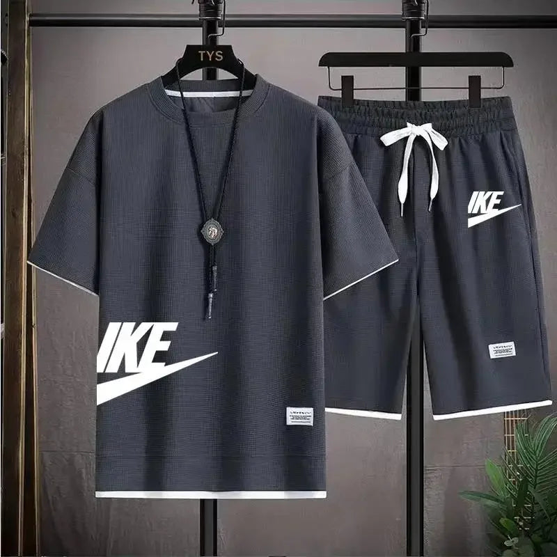 Men's breathable short-sleeved T-shirt + jogging shorts